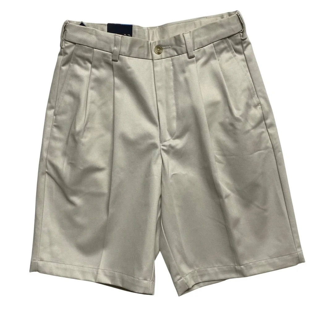 Roundtree & Yorke Travel Smart‎ Mens Pleated Shorts Expander Waistband 30 NWT